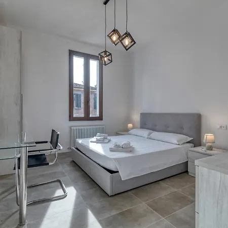 Blueshouse Carracci Bologna