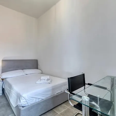Bed & Breakfast Blueshouse Carracci Bologna
